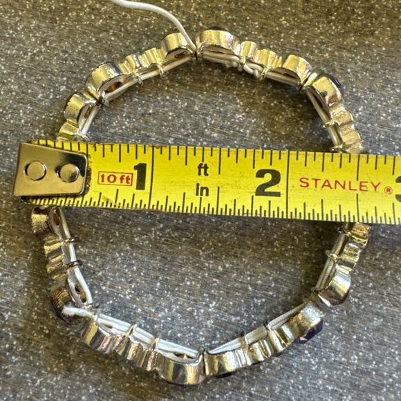 Purple Stretch Handmade Bracelet Round Faceted Stones in Silver Tone - Picture 5 of 5